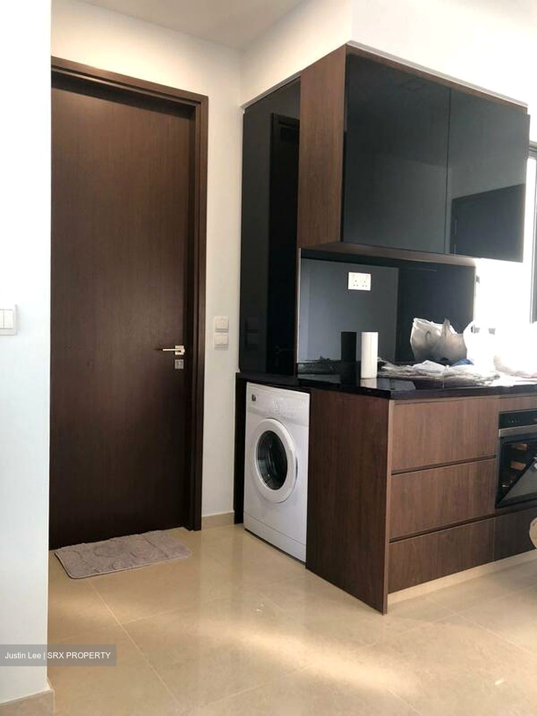 City Suites (D12), Apartment #595095271